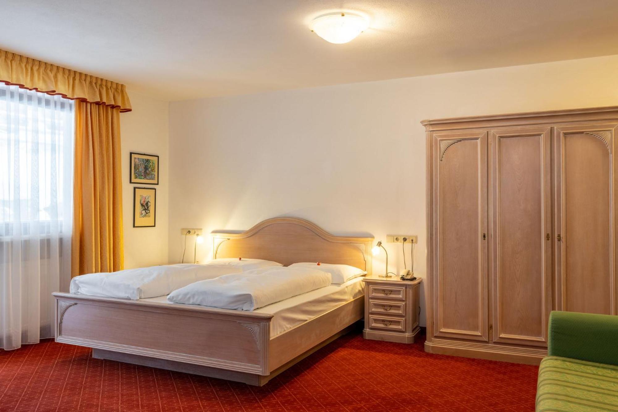 Hotel Schopfenhof Сан Кандидо Екстериор снимка